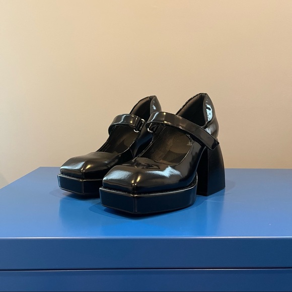 jeffrey campbell reine platform
